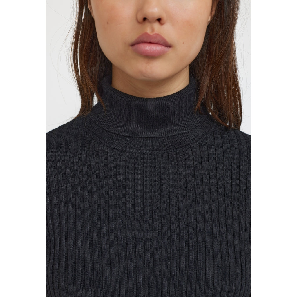 Soft Rebels Noa Strik Rollneck Sort