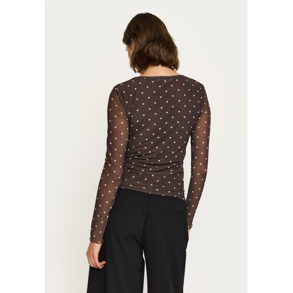 Soft Rebels Roselyn O-Neck Top Prikker Coffee Bean Brun