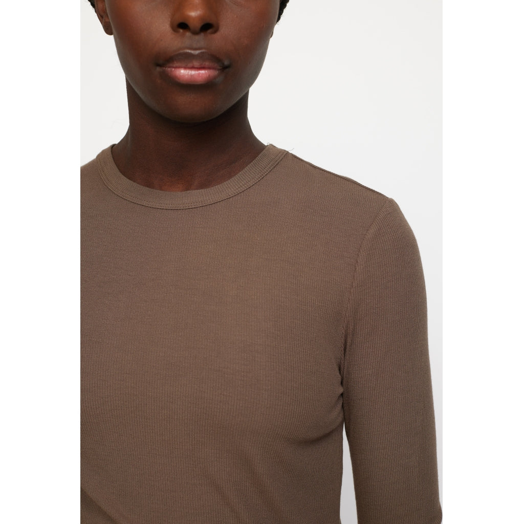Soft Rebels Fenja O Neck Top Morel Brun