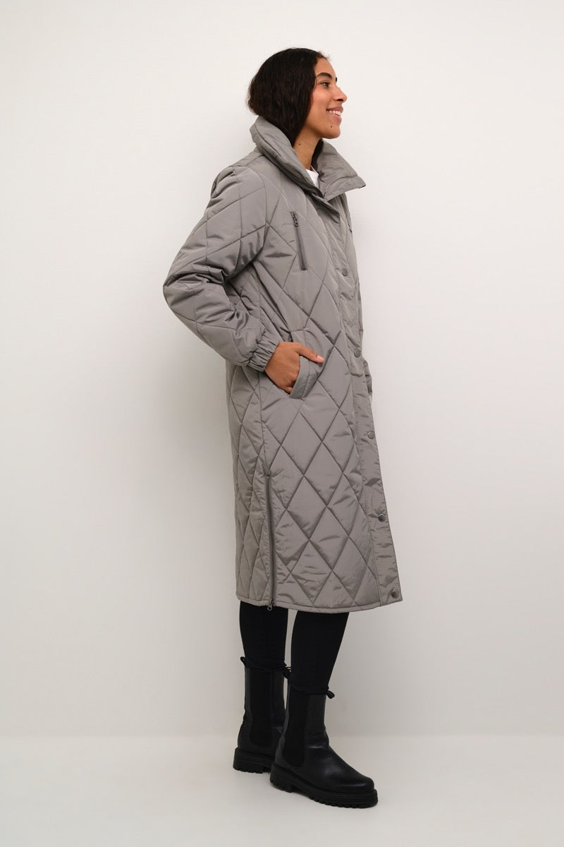 KAFFE Lindsay Jakke Quilt Steeple Grå