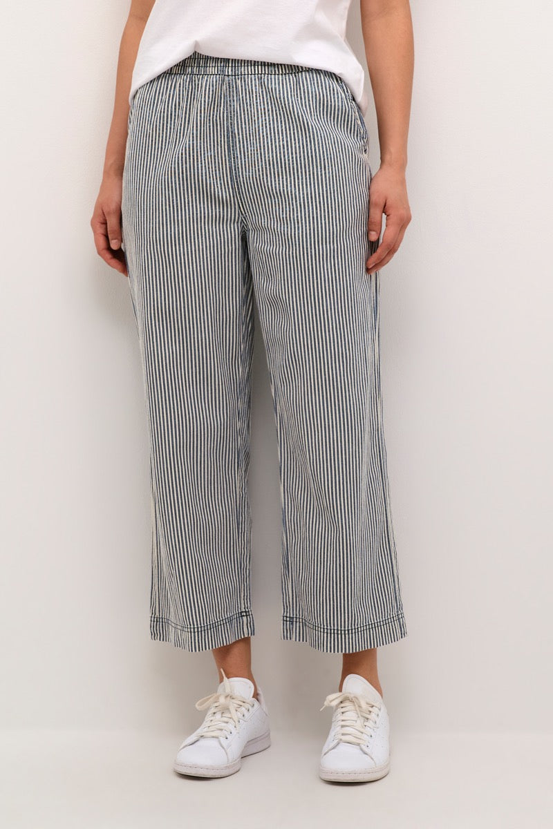 KAFFE Naya Culotte Bukser Stribet Midnight Blå Hvid
