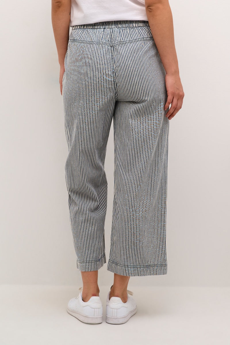 KAFFE Naya Culotte Bukser Stribet Midnight Blå Hvid