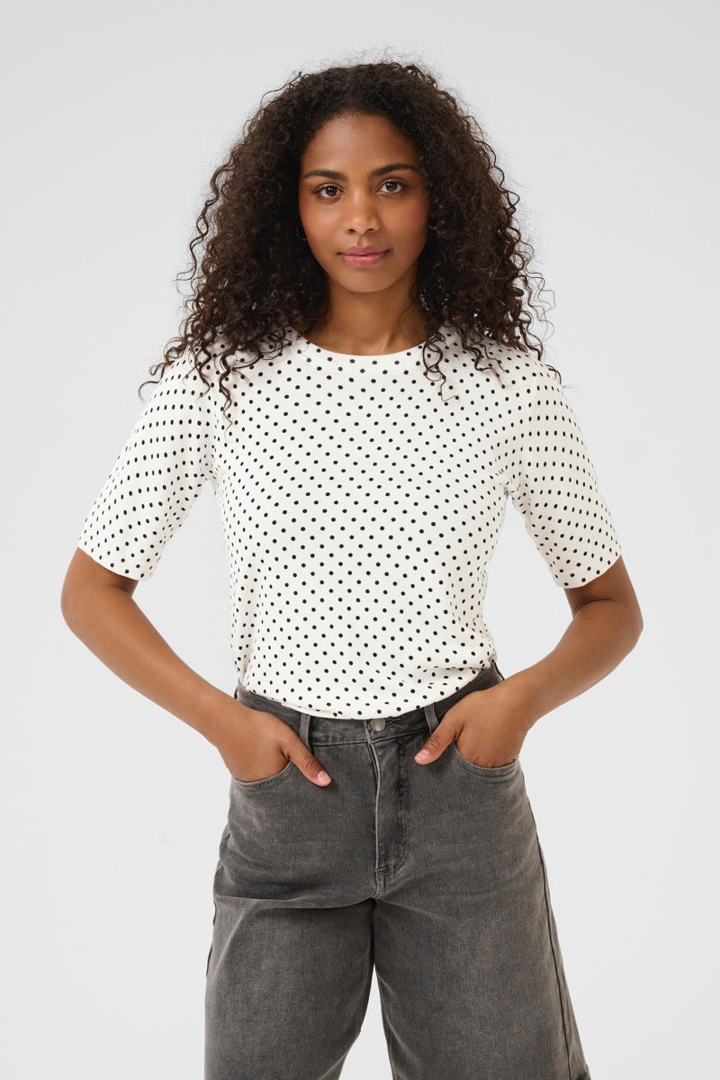 KAFFE Liz Pullover Prikket Chalk Hvid Sort
