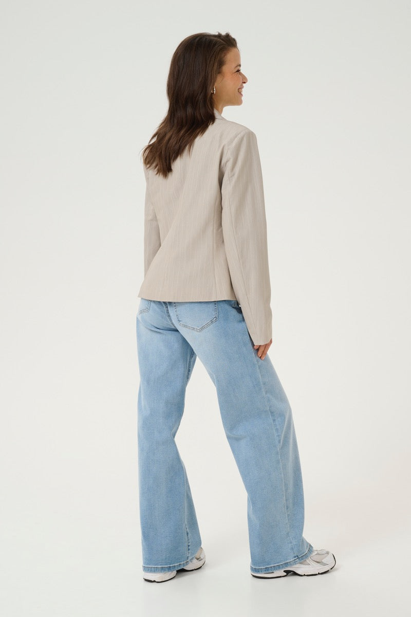 KAFFE Esther Shaped Blazer Feather Grå