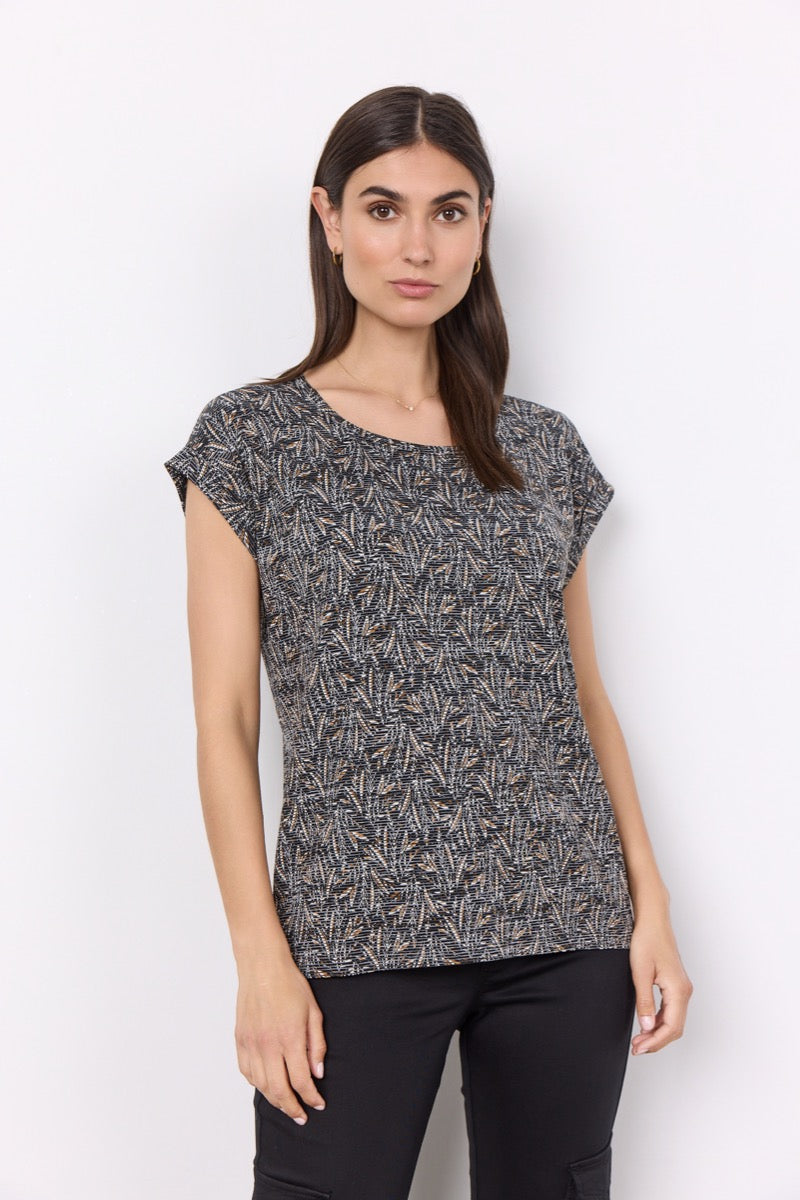 Soyaconcept Galina 34 T shirt Sort Med Blade