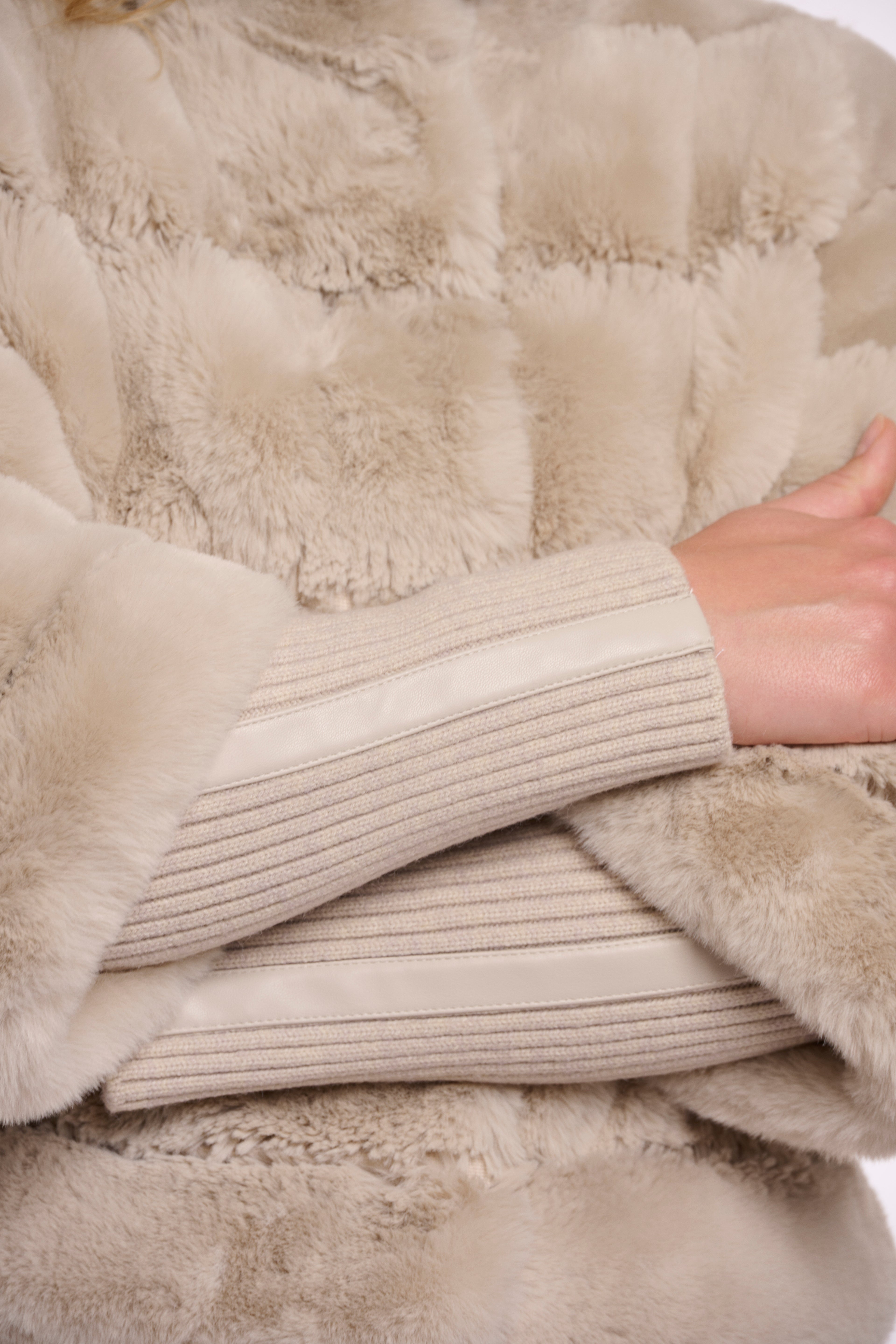 RINO & PELLE Feline Jakke Knitted Sleeves Birch Creme