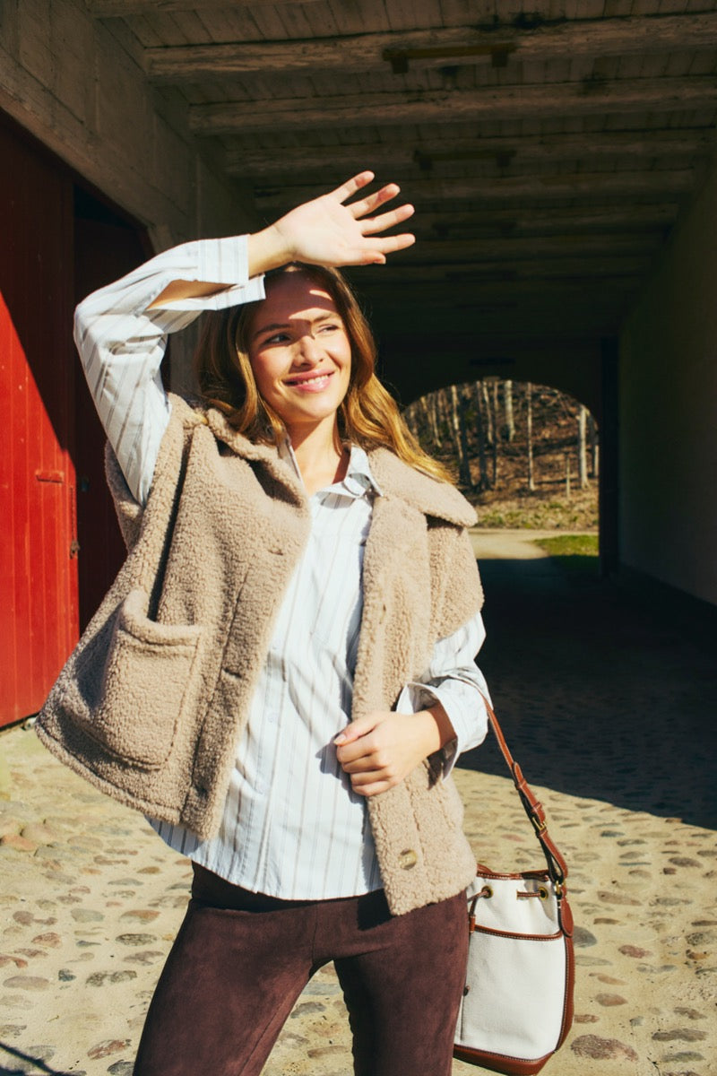 Freequent Erina Skjorte Star Off White w Baby Blå