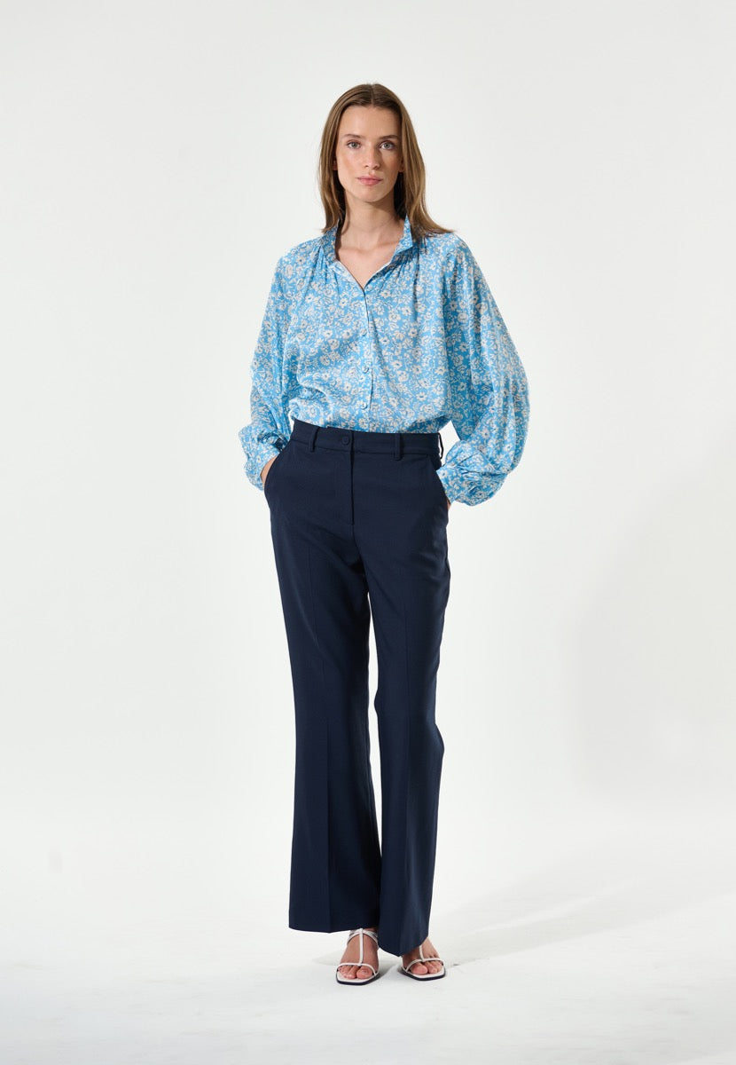 Dea Kudibal NITA Bluse w Stand Collar Crocus Ocean