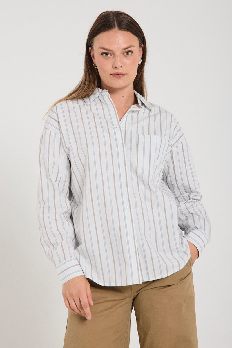 Freequent Erina Skjorte Star Off White w Baby Blå