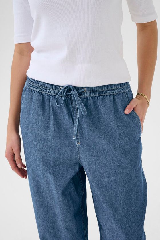 KAFFE Luise Barrel Buks Mørke Blå Chambray