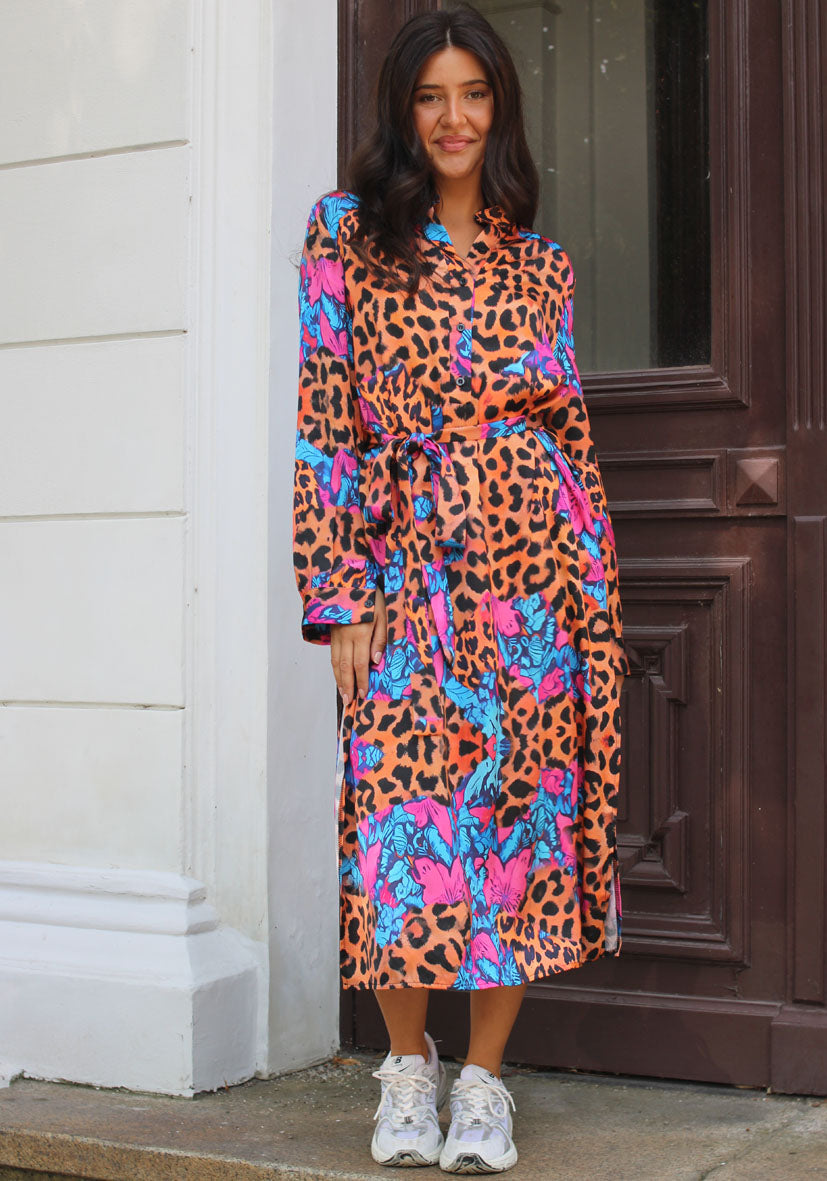 MISS GOODLIFE Midi Kjole Blå Neonpink Leo