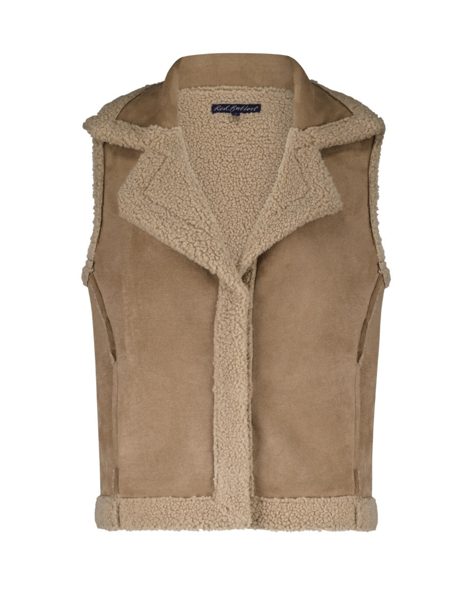 Red Button Teddy Vest Almond Brun