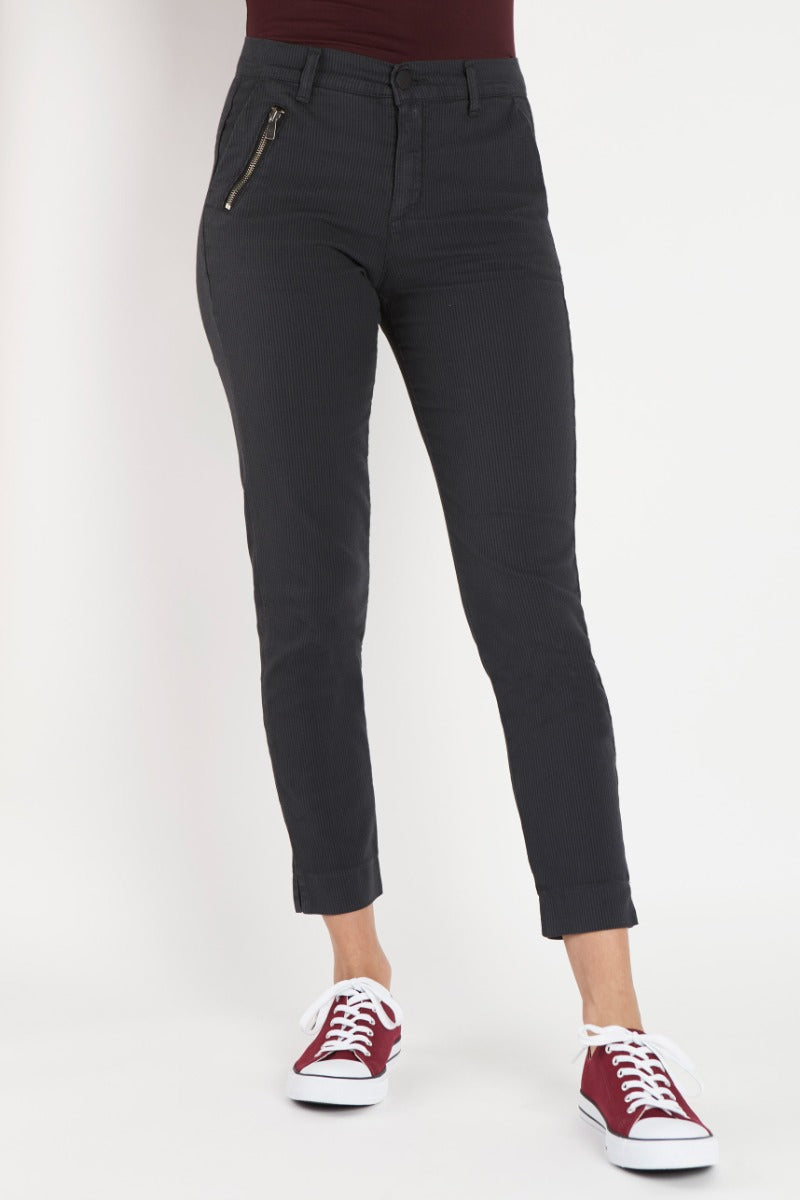 Bessie Power Buks 7/8 Strib Grå