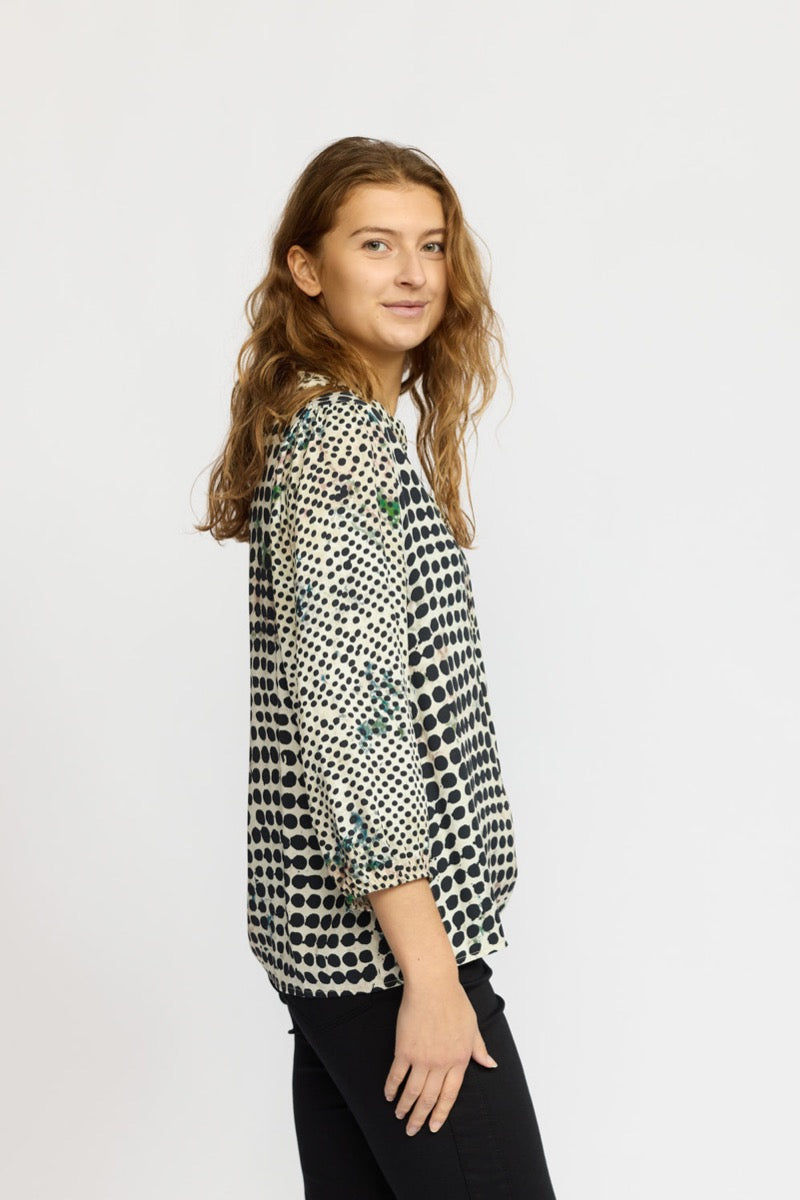 2 Biz Sabira Bluse Prikker Sort