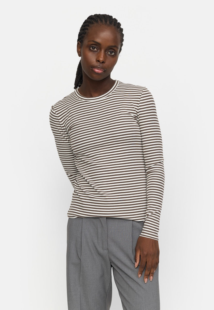 Soft Rebels Fenja Top Stribet O-Neck Morel Brun
