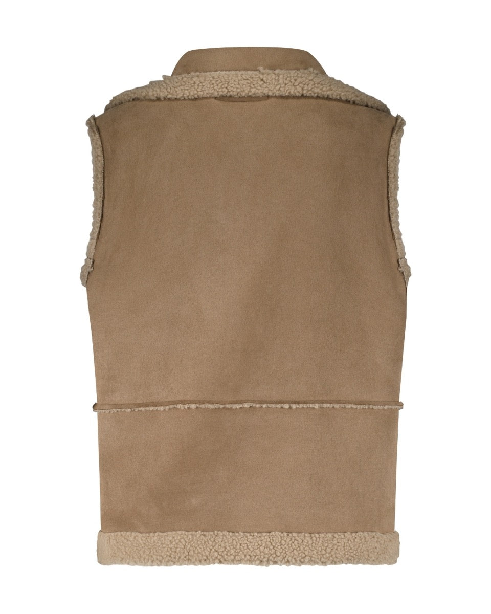 Red Button Teddy Vest Almond Brun
