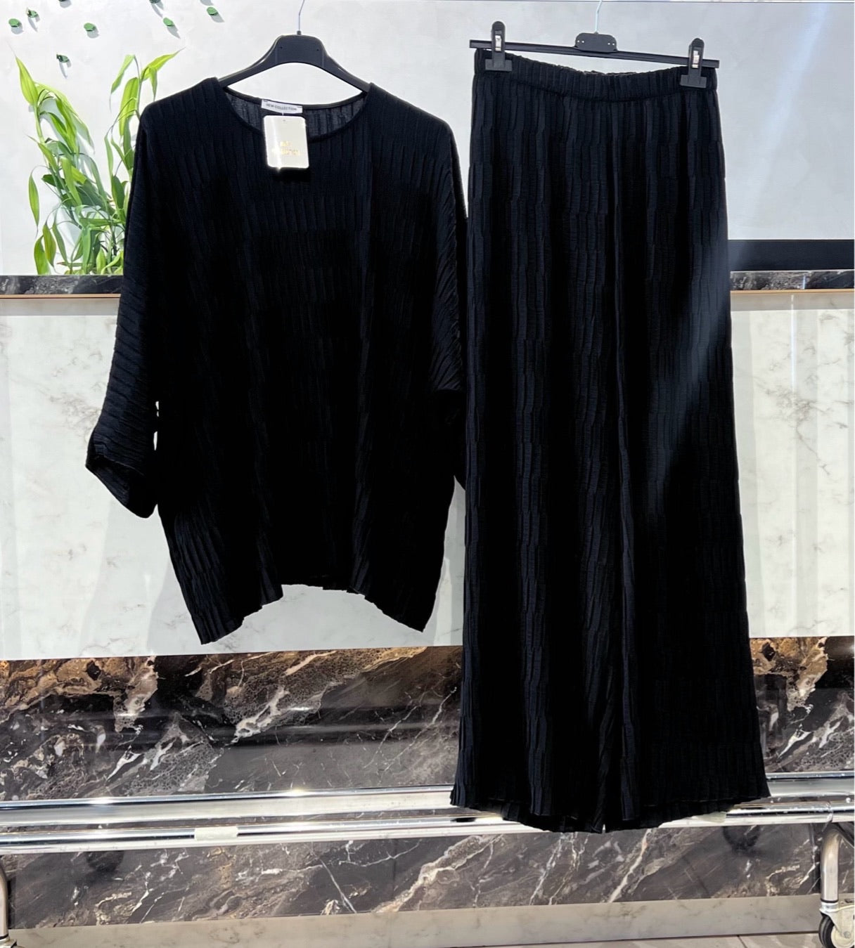 Löwenstein BELL Sæt Bluse Buks Sort  Onesize