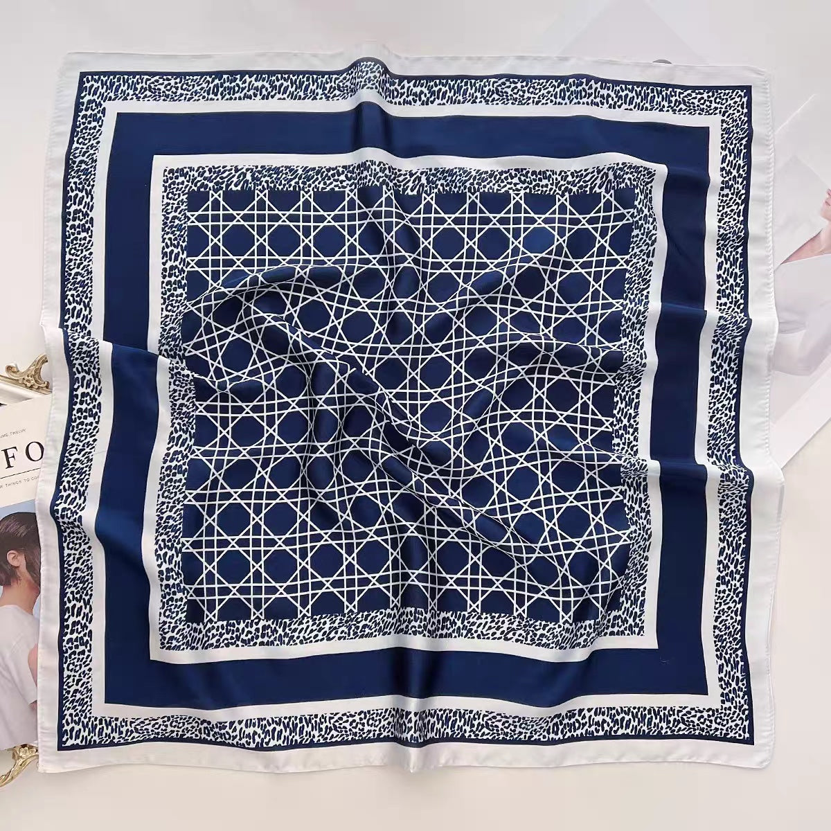 Löwenstein Tørklæde LIF Lines Square Navy Blå