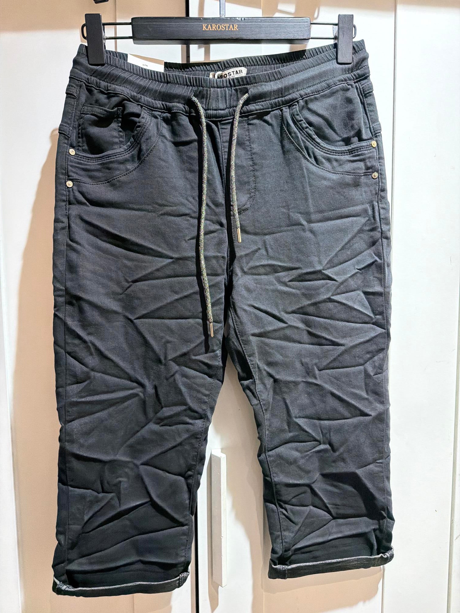 Karostar SUM Jog Capribuks Snørre Lynlås Sort