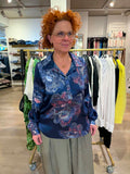 Charlotte Sparre CHIC Polo Prikker Blomster Navy