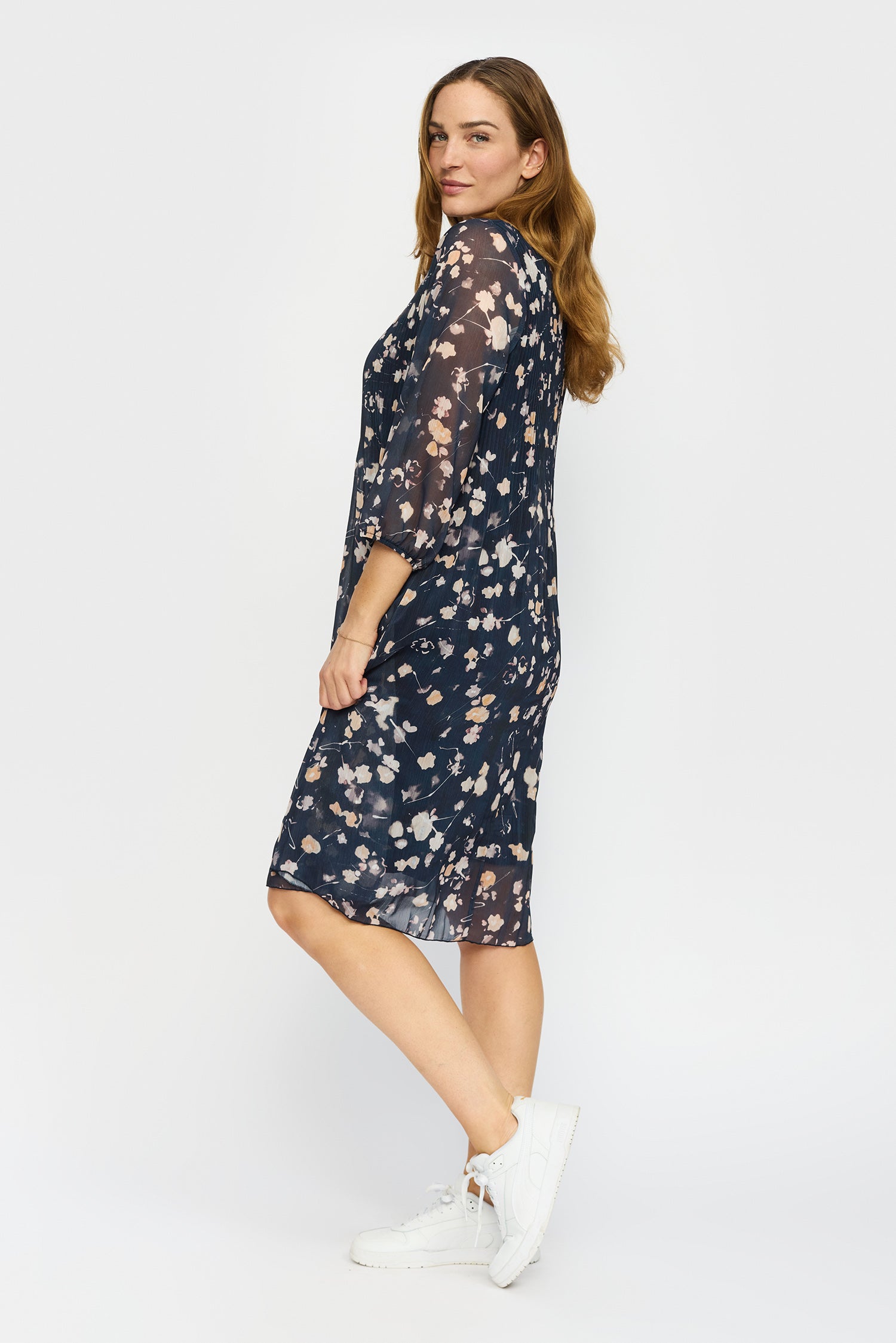 2 Biz Dieppe Kjole Blomstret Navy