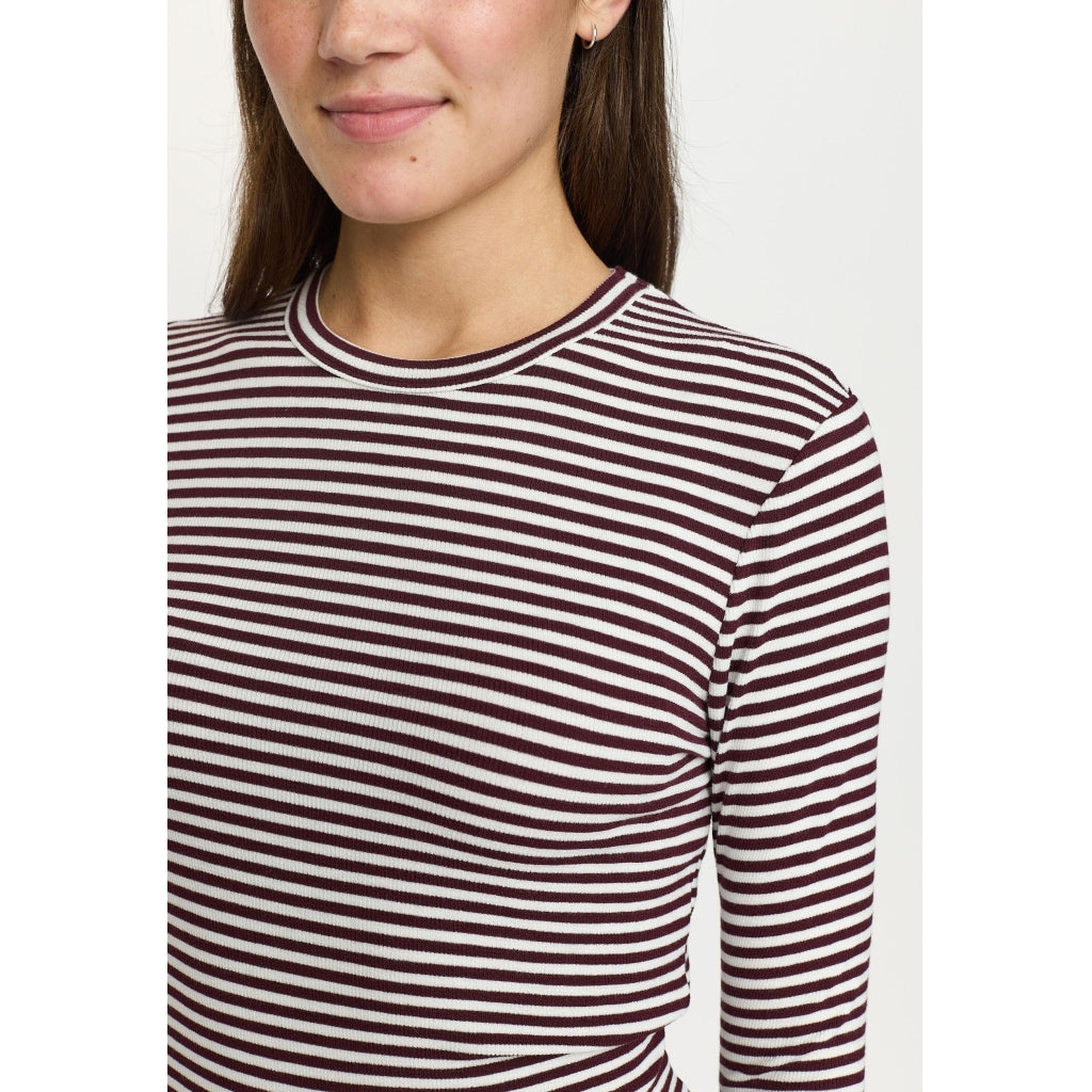 Soft Rebels Fenja Top Stribet O-Neck Vinyard Wine Rød