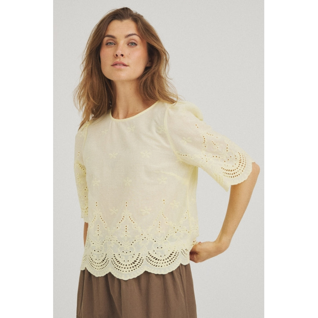 One Two Virginia Bluse Lys Gul