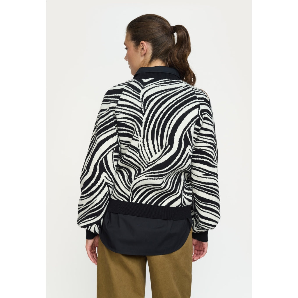 Soft Rebels Lynn Strik Pattern Artic Wolf Sort Hvid