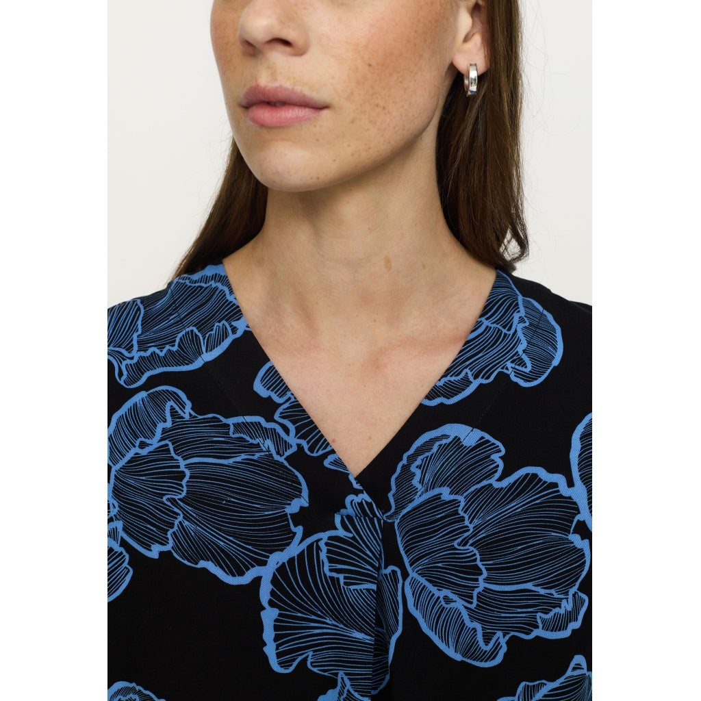 Soft Rebels Hanni Bluse Kortærmet Blomster Frill Sort