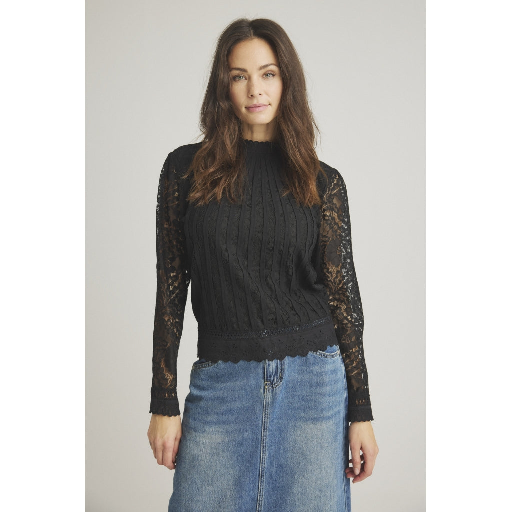 One Two Laizy Bluse Sort