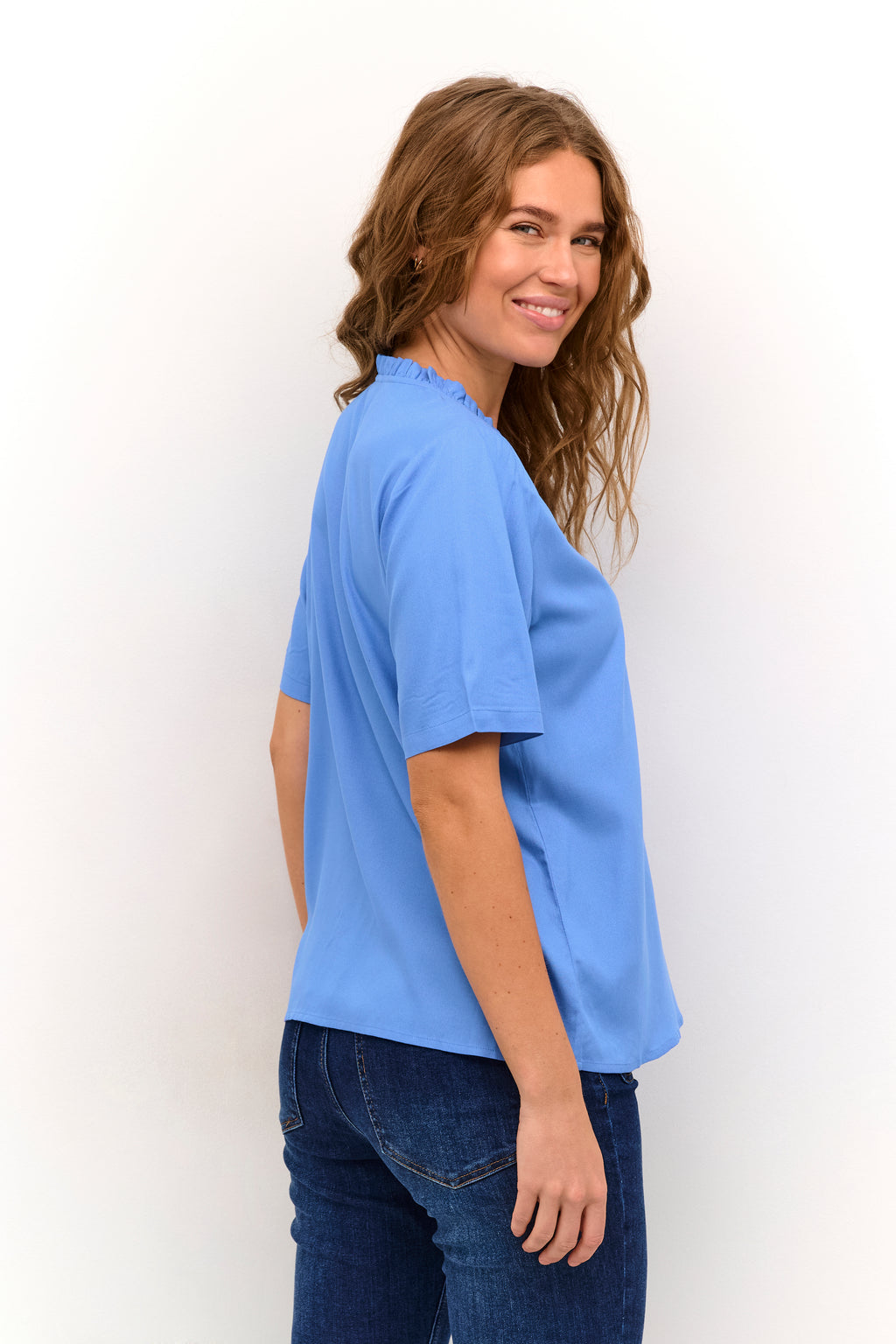 KAFFE Tina Solid Bluse Ultramarine Blå