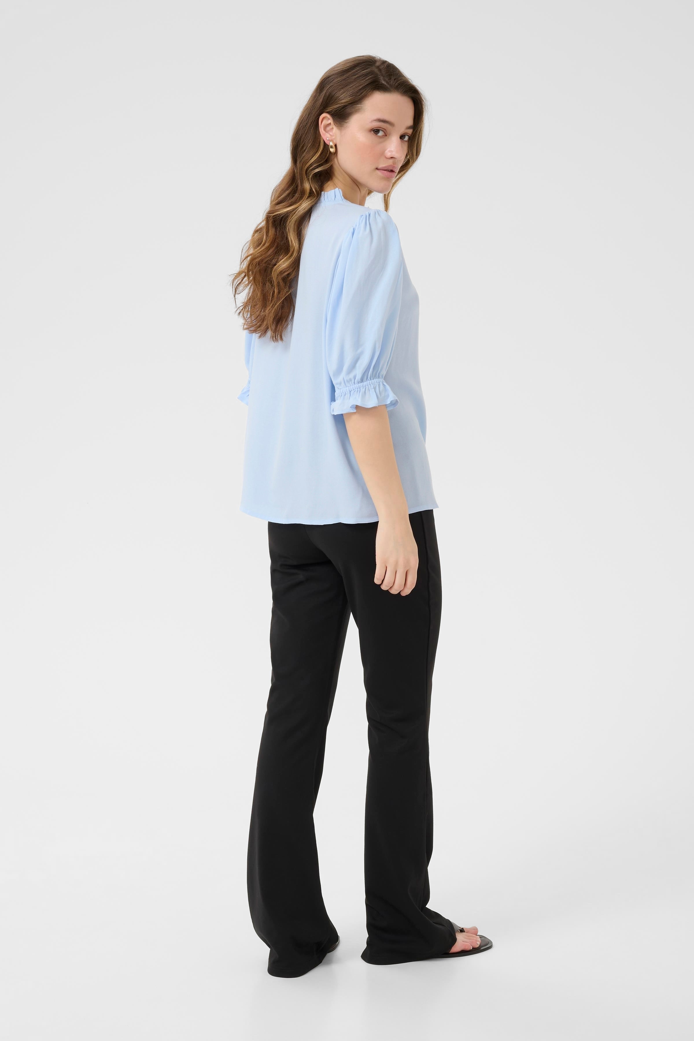 KAFFE Elly Solid Bluse Windsurfer Blå