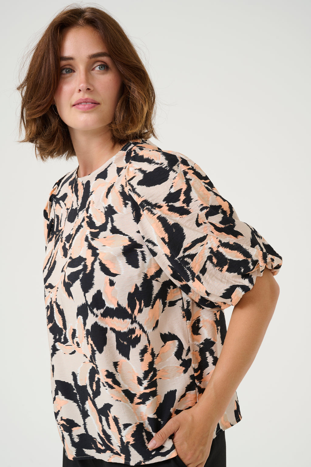 KAFFE Paco Bluse Beige Sort Peach