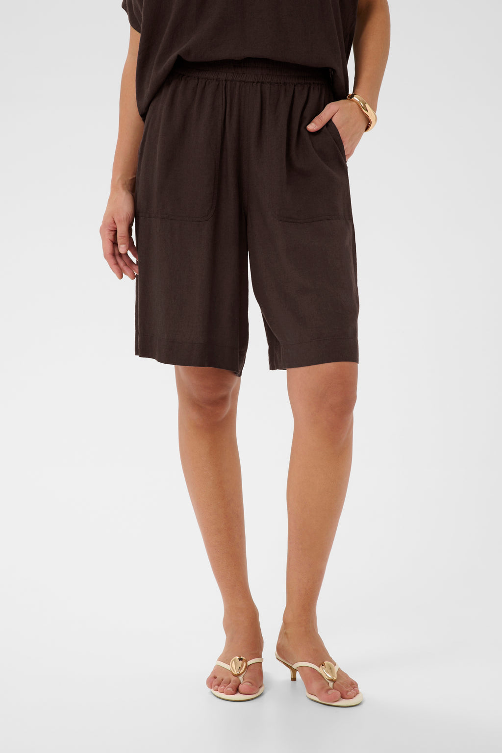 KAFFE Milia Shorts Coffee Sort