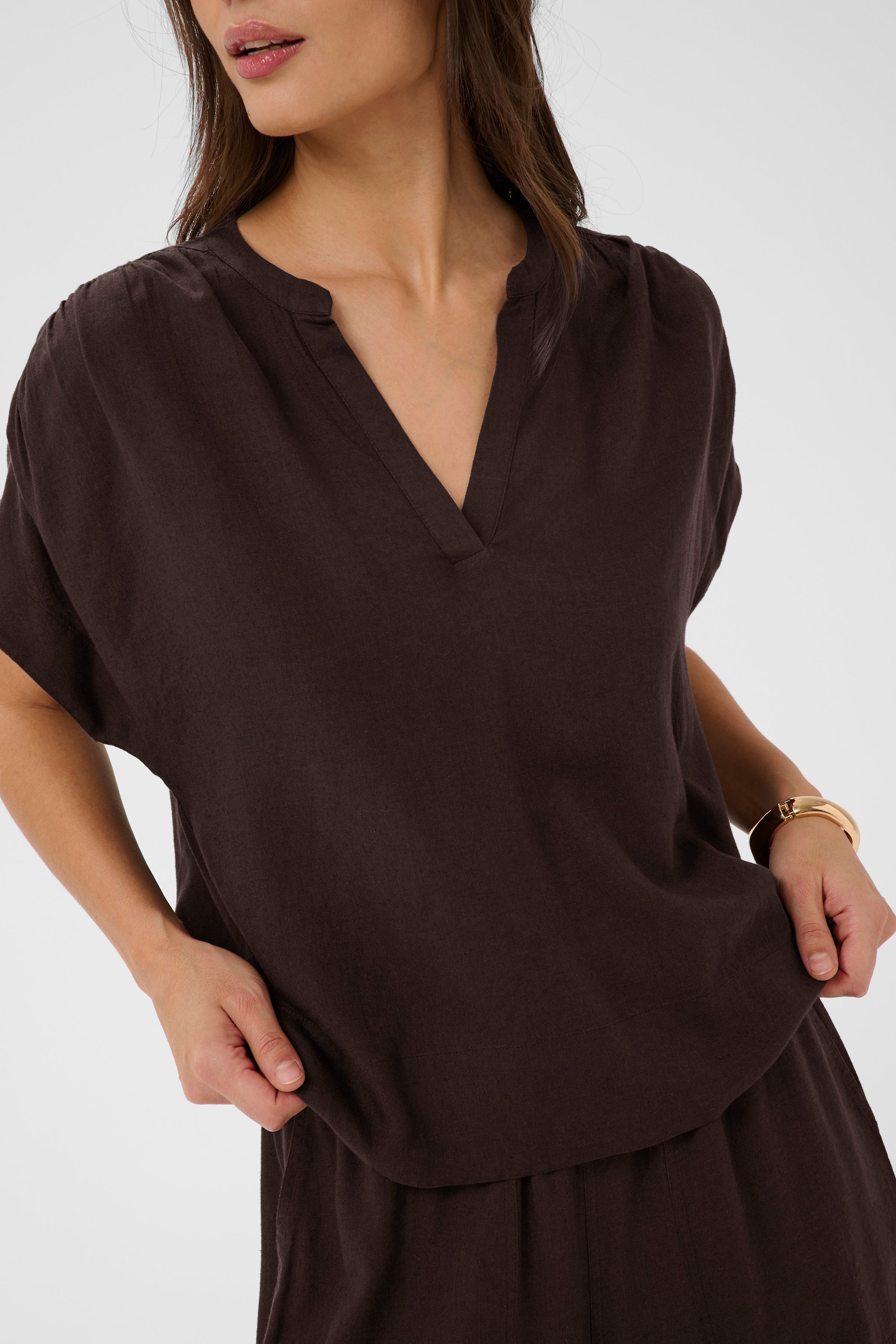 KAFFE Milia Wing Bluse Kortærmet Coffee Sort