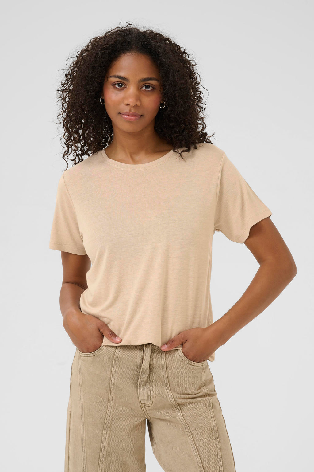 KAFFE Maria T-shirt Feather Grå