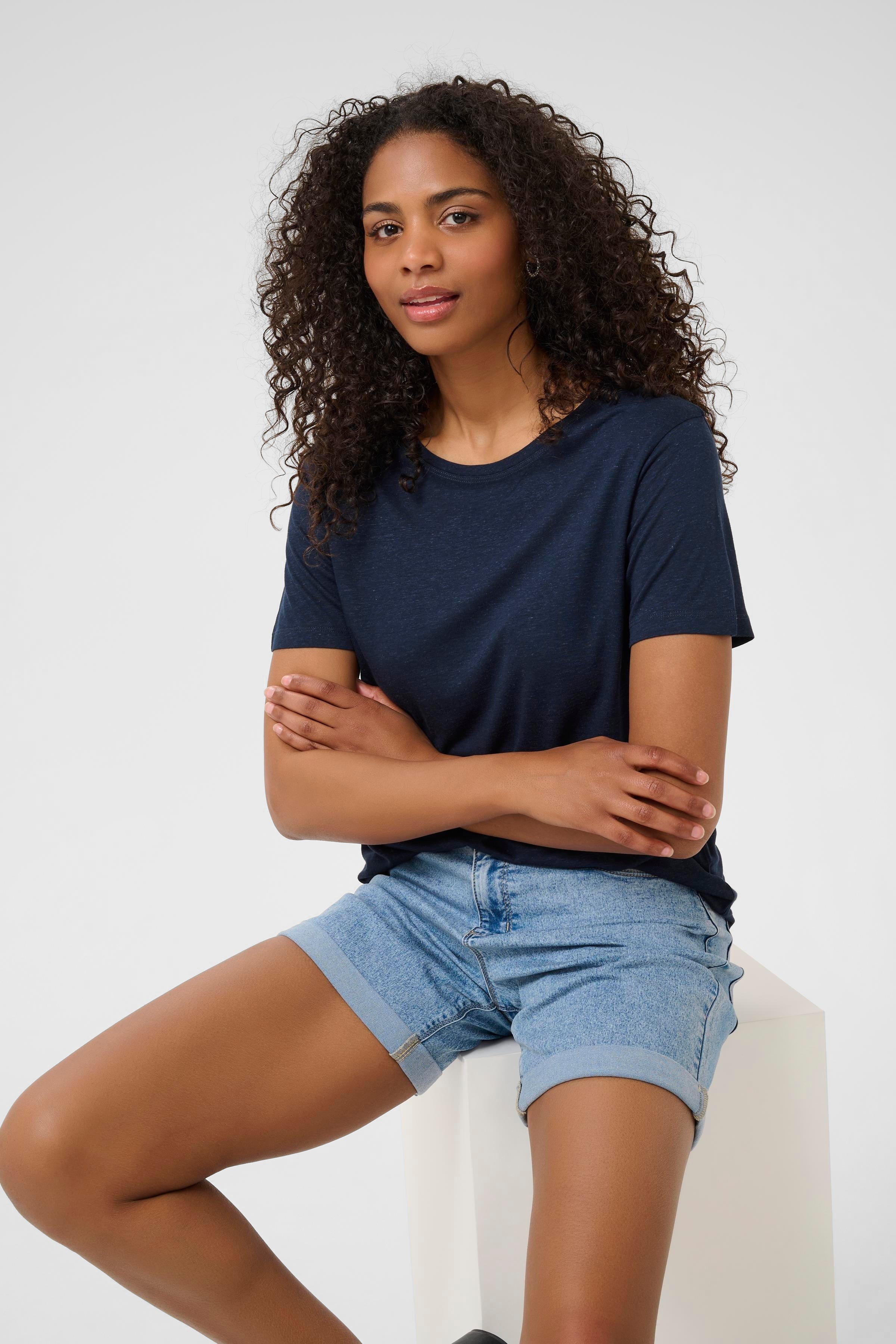 KAFFE Maria T-shirt Midnight Marine Blå