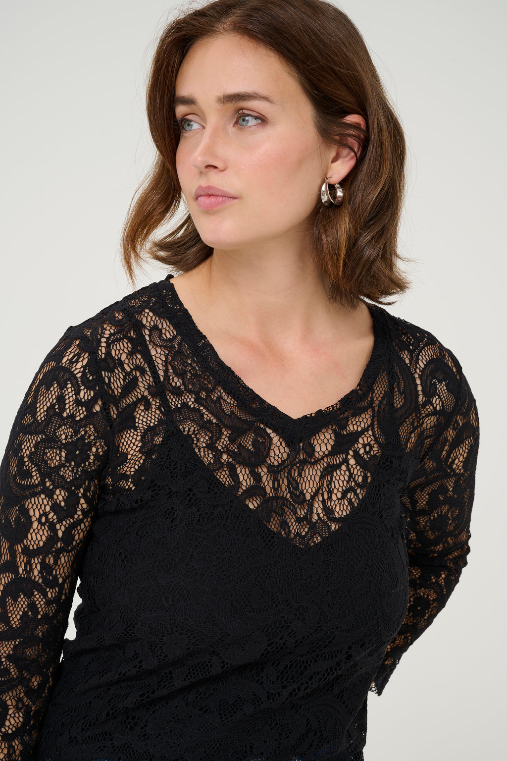 KAFFE Lace Bluse Deep Sort