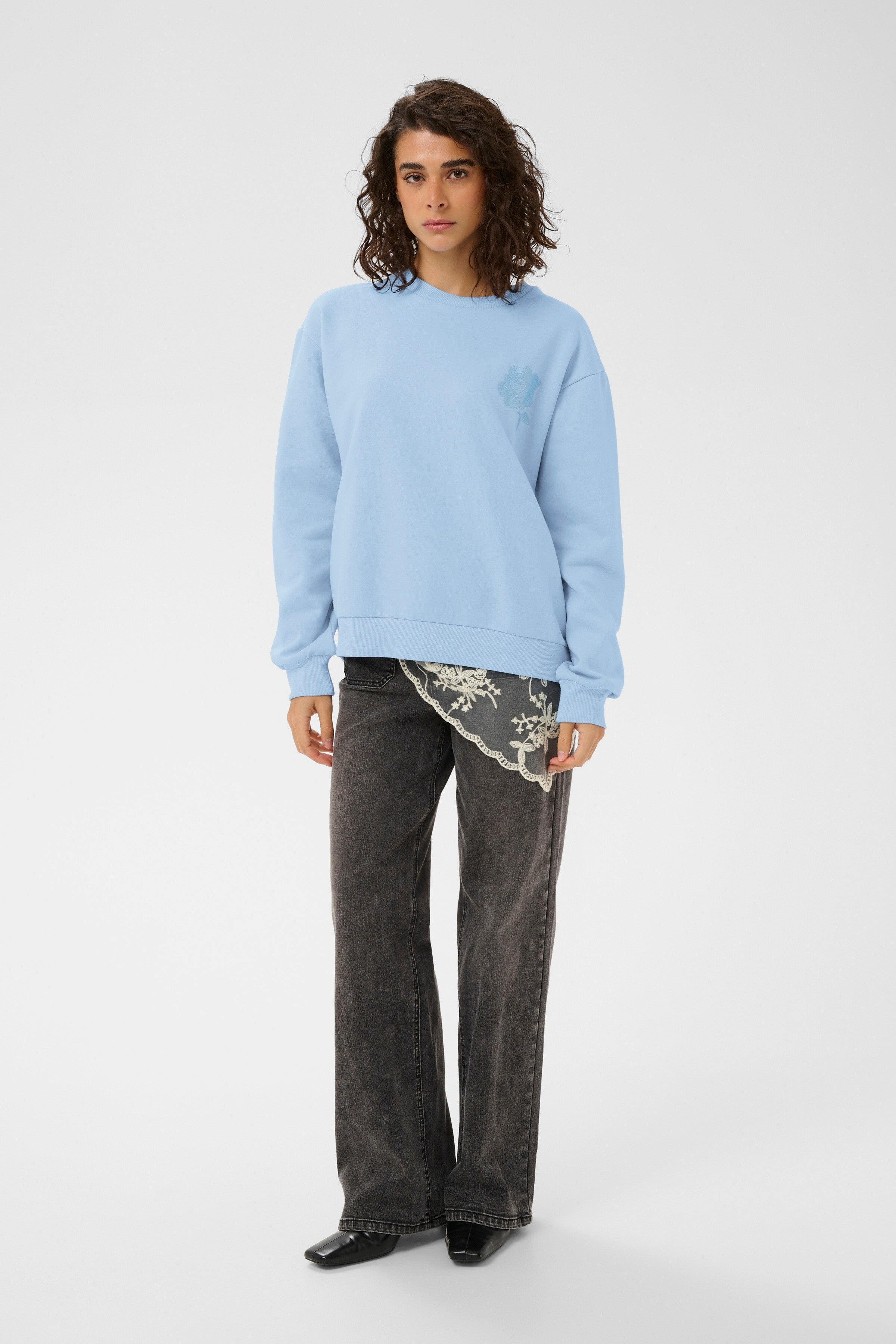 KAFFE Sussi Sweatshirt Powder Blå