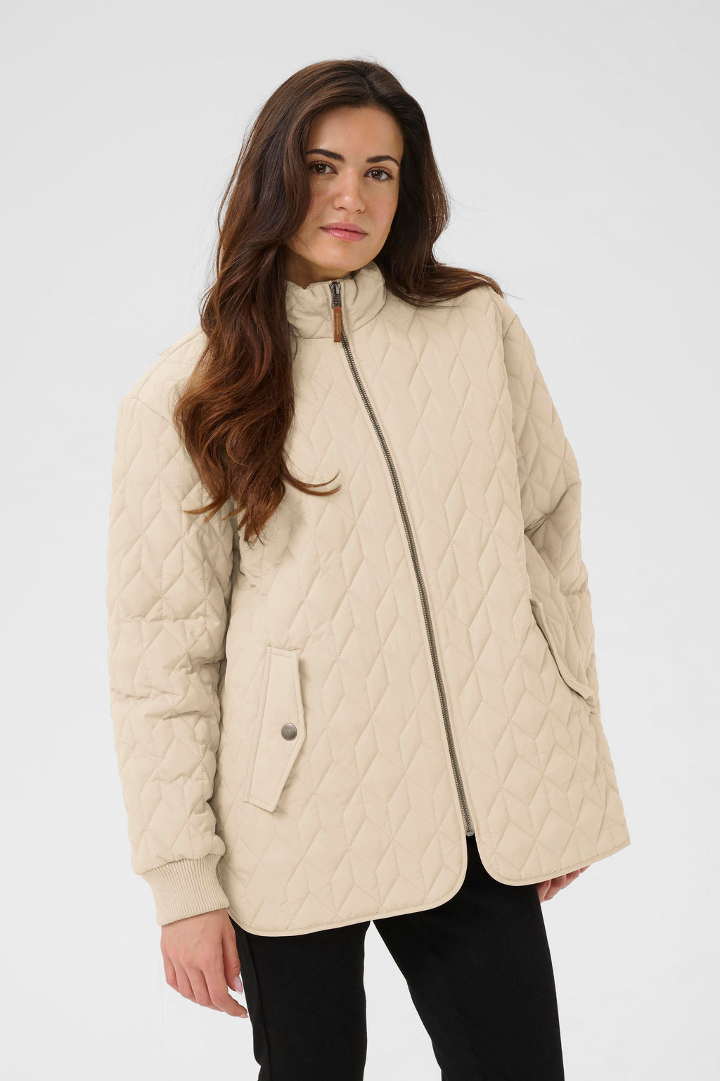 KAFFE Leila Quilt Jakke Feather Grå