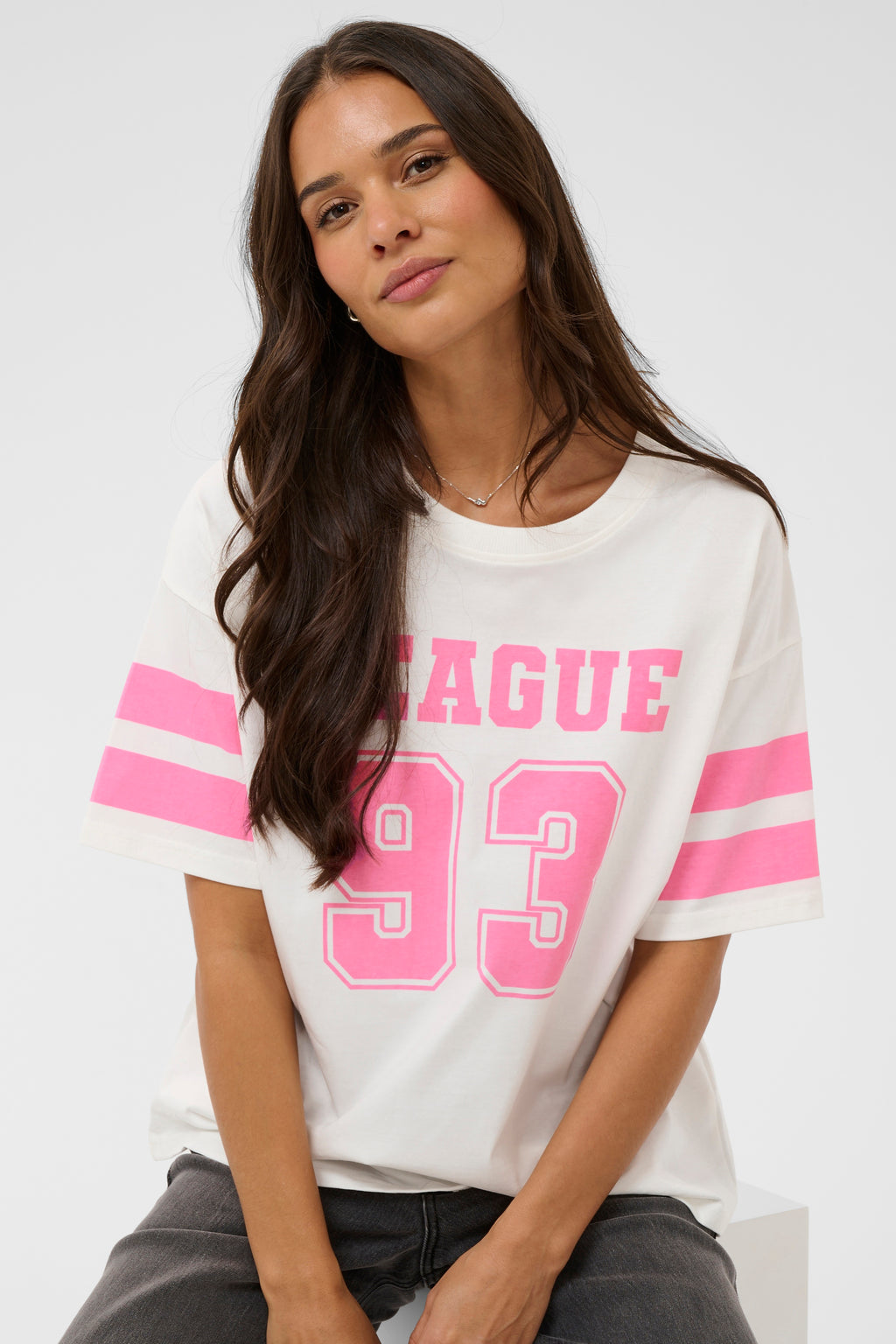 KAFFE Hally T-shirt Chalk Hvid Power Pink