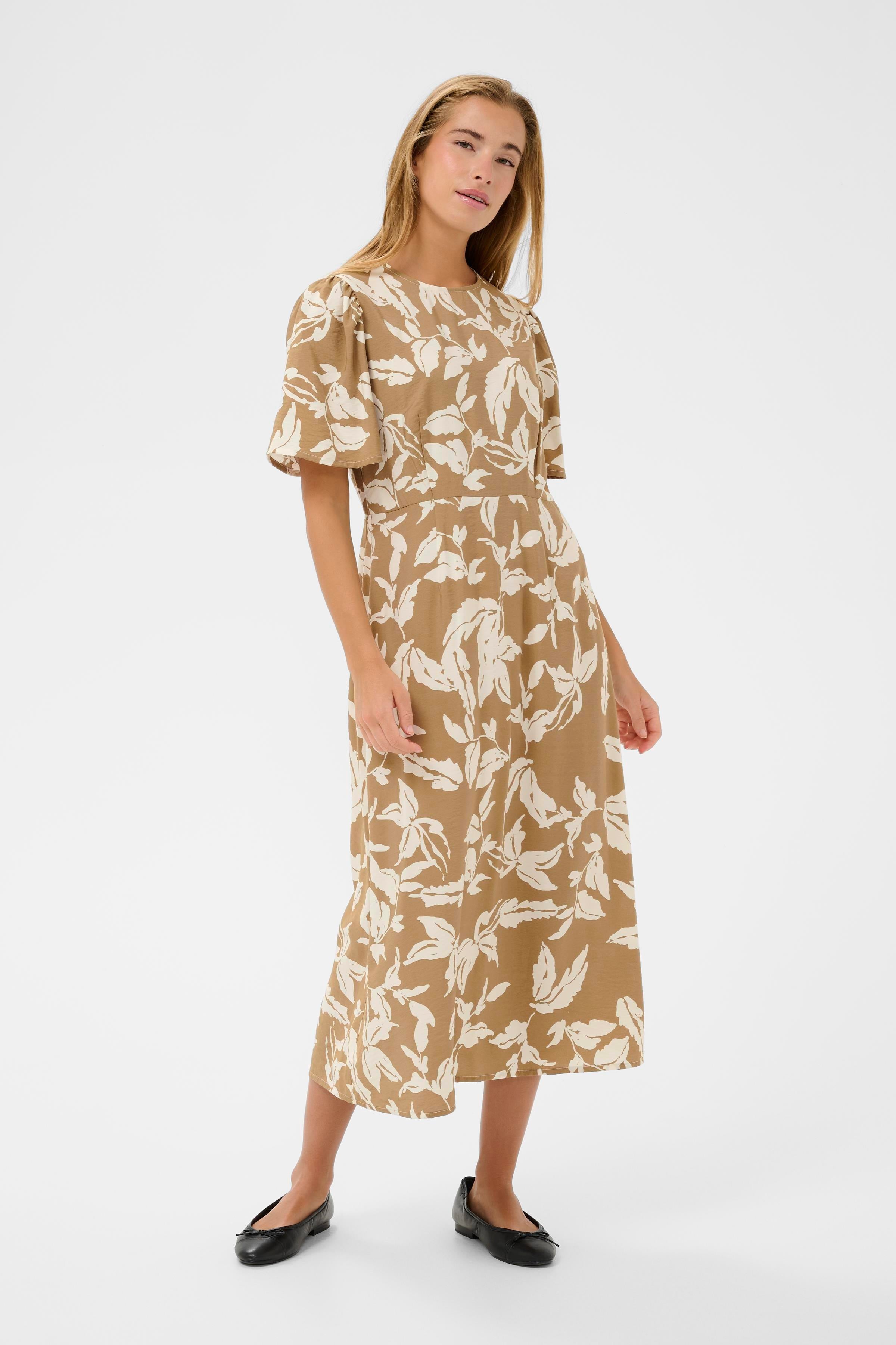 KAFFE Marlo Kjole Oak Chalk Leafs Hvid Brun