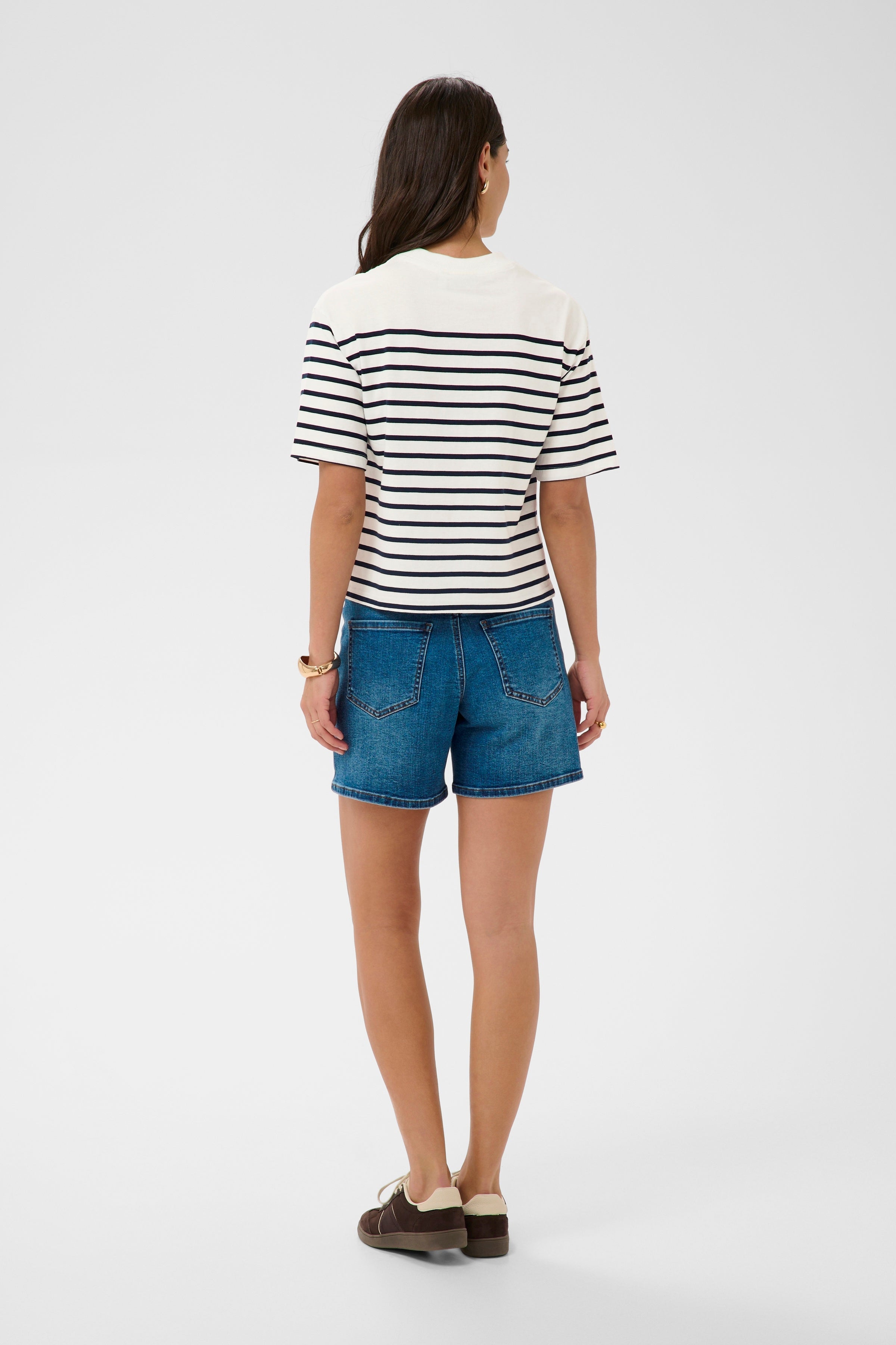 KAFFE Nolia T-shirt Stribet Chalk Hvid Midnight Marine Blå