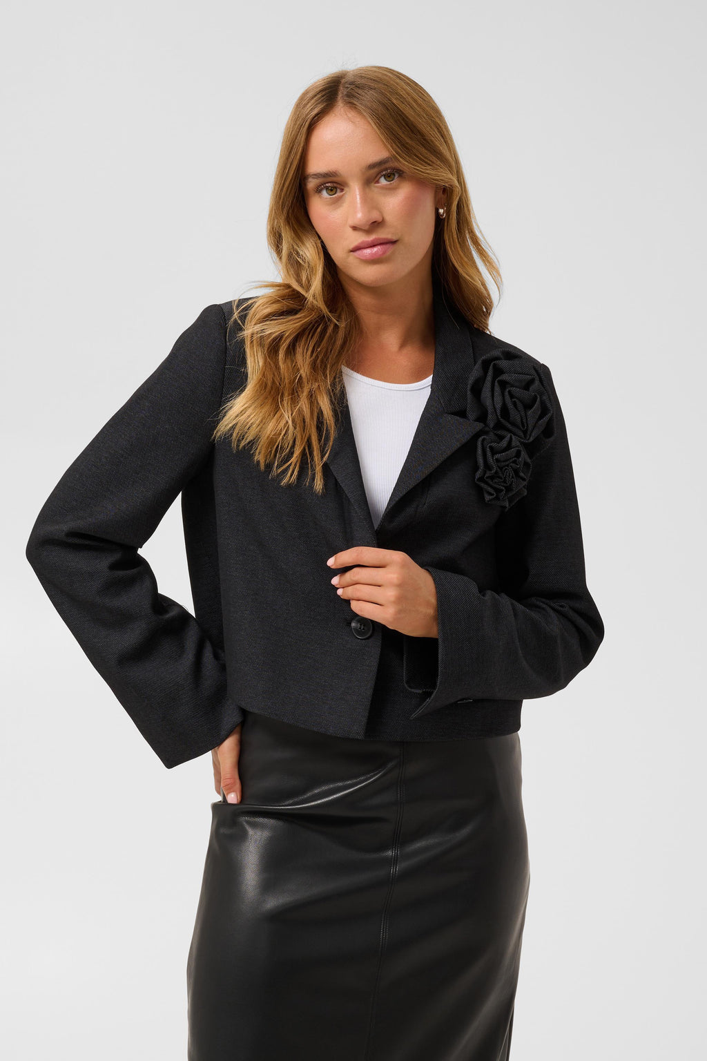 KAFFE Gabby Blazer Dark Grå Melange