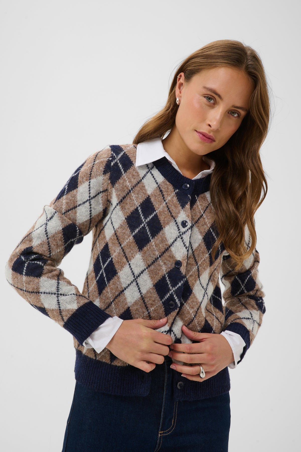 KAFFE Harlow Cardigan Midnight Blå Taupe Brun Hvid