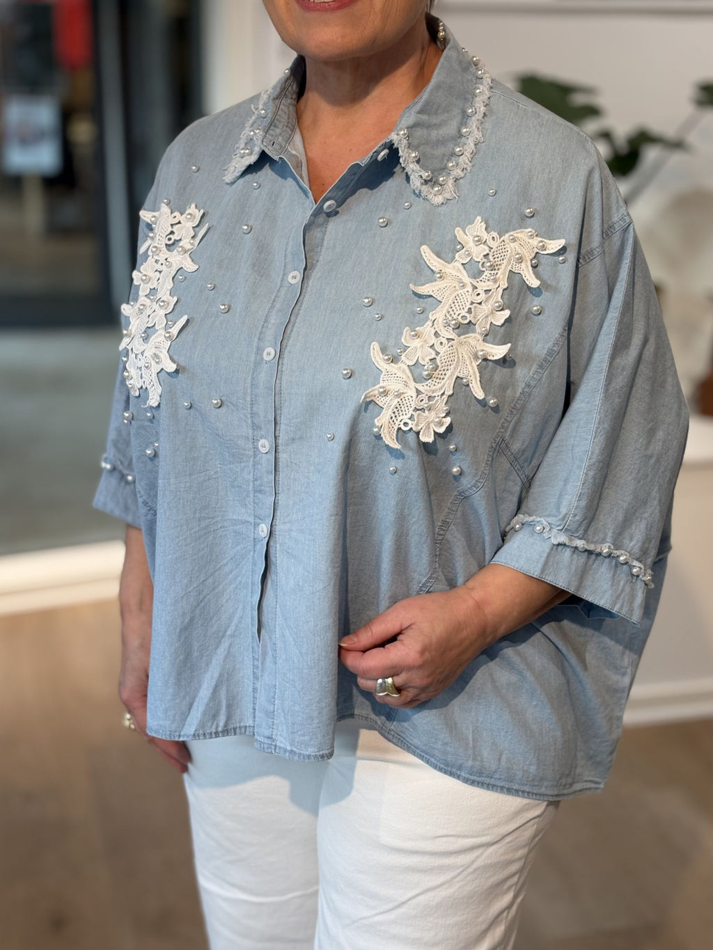 Sexy Woman Skjorte Bryst Broderi Denim Blå