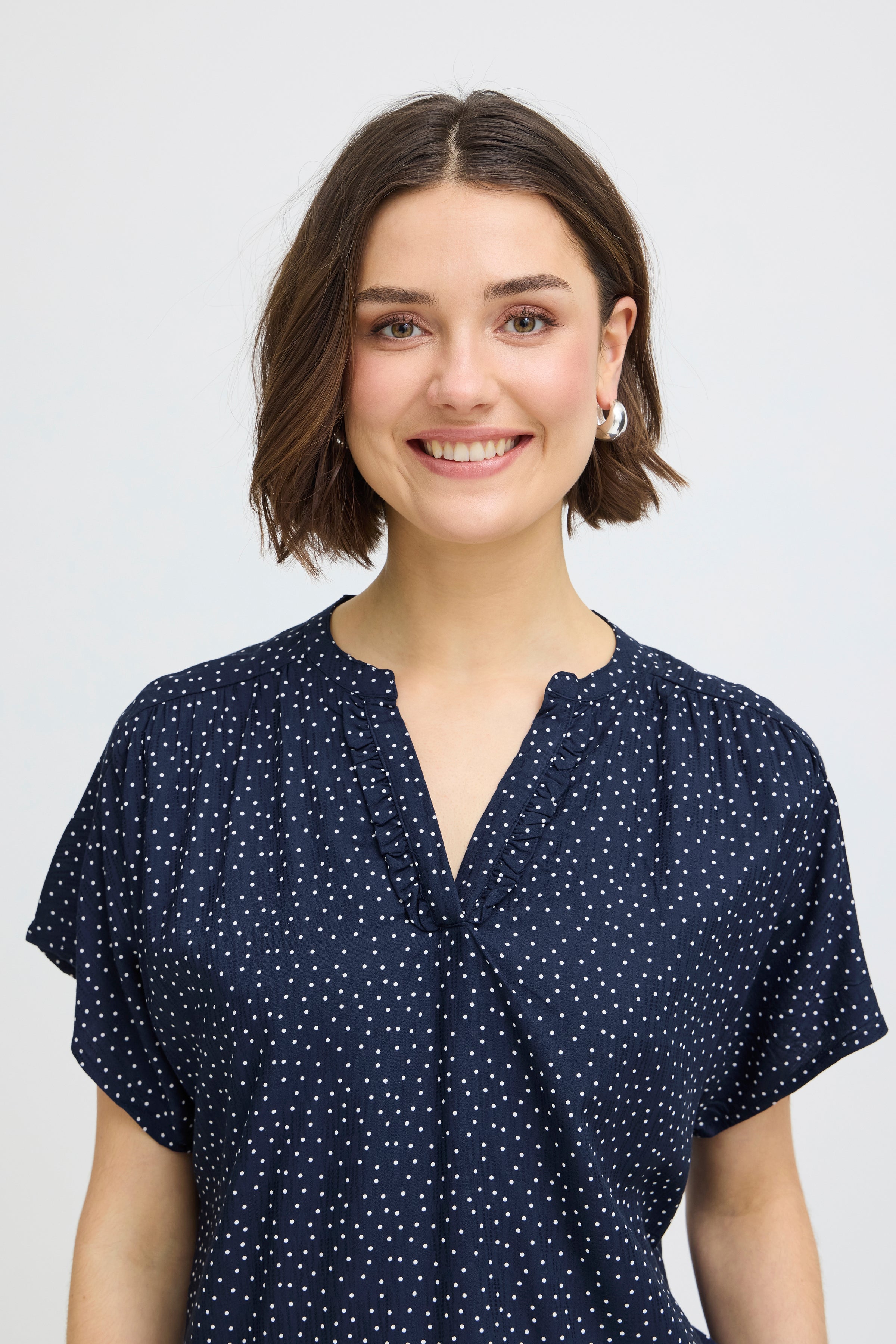 Fransa Laya Bluse 1 Prikker Blå Hvid