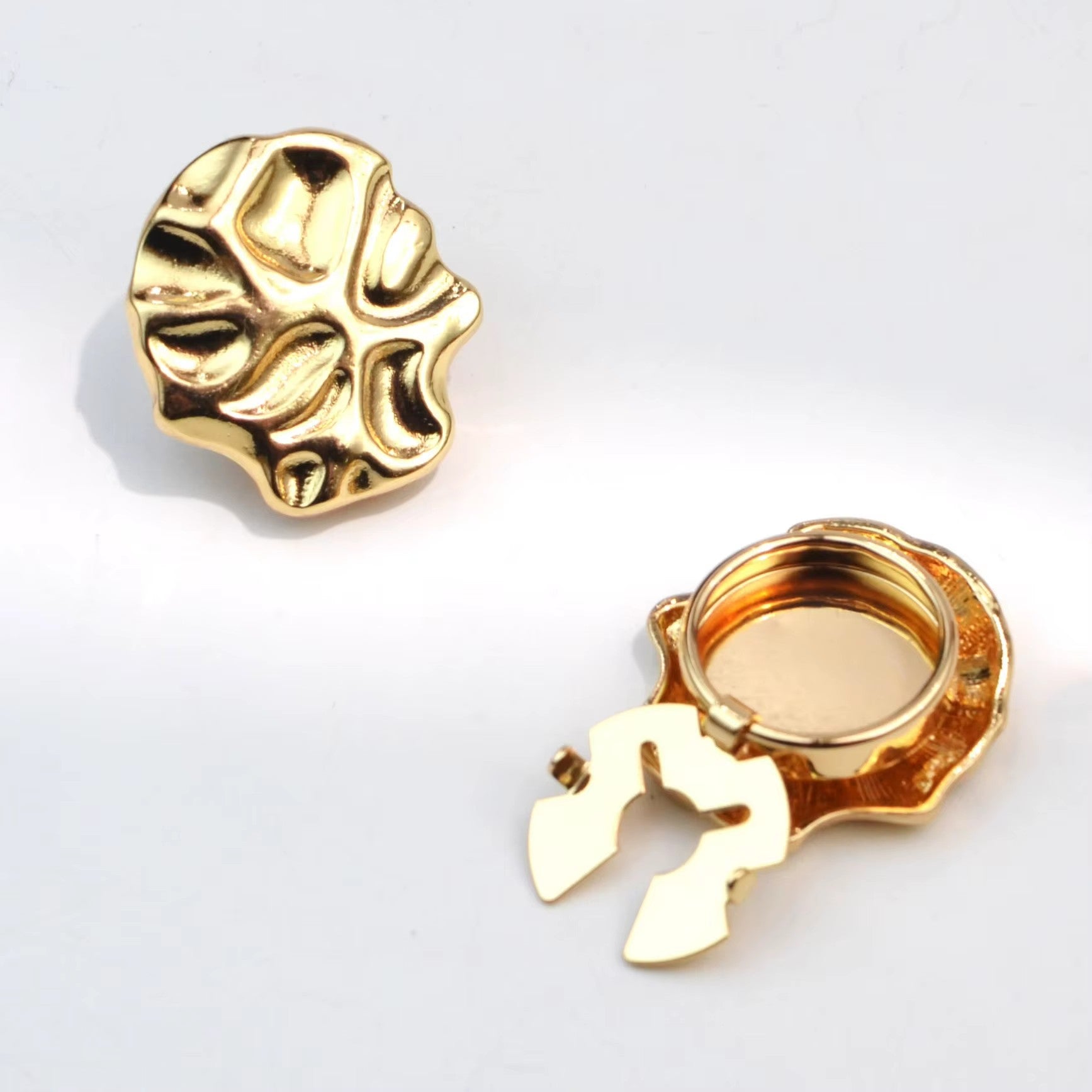 Löwenstein Button Covers Mold Guld