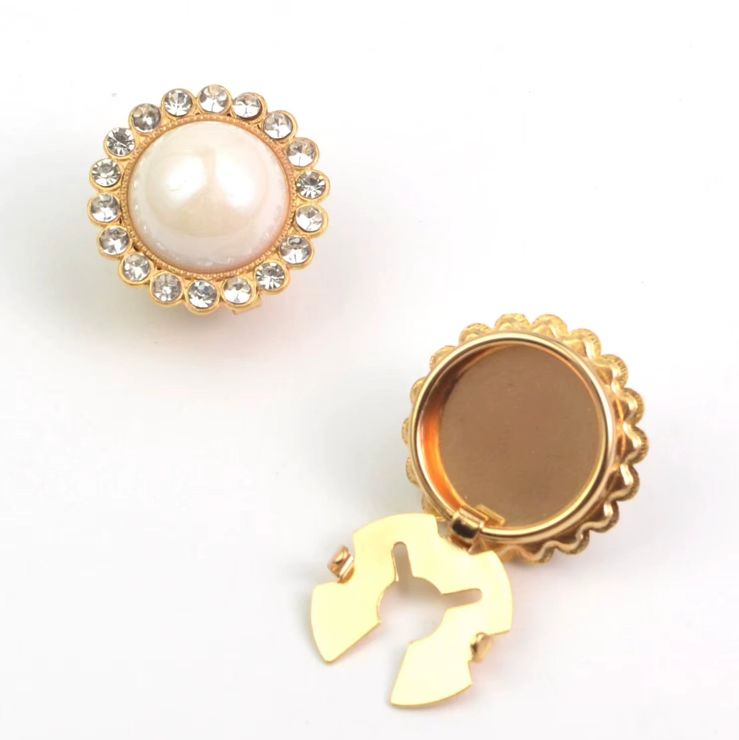 Löwenstein Button Cover Stor Perle Sten Guld