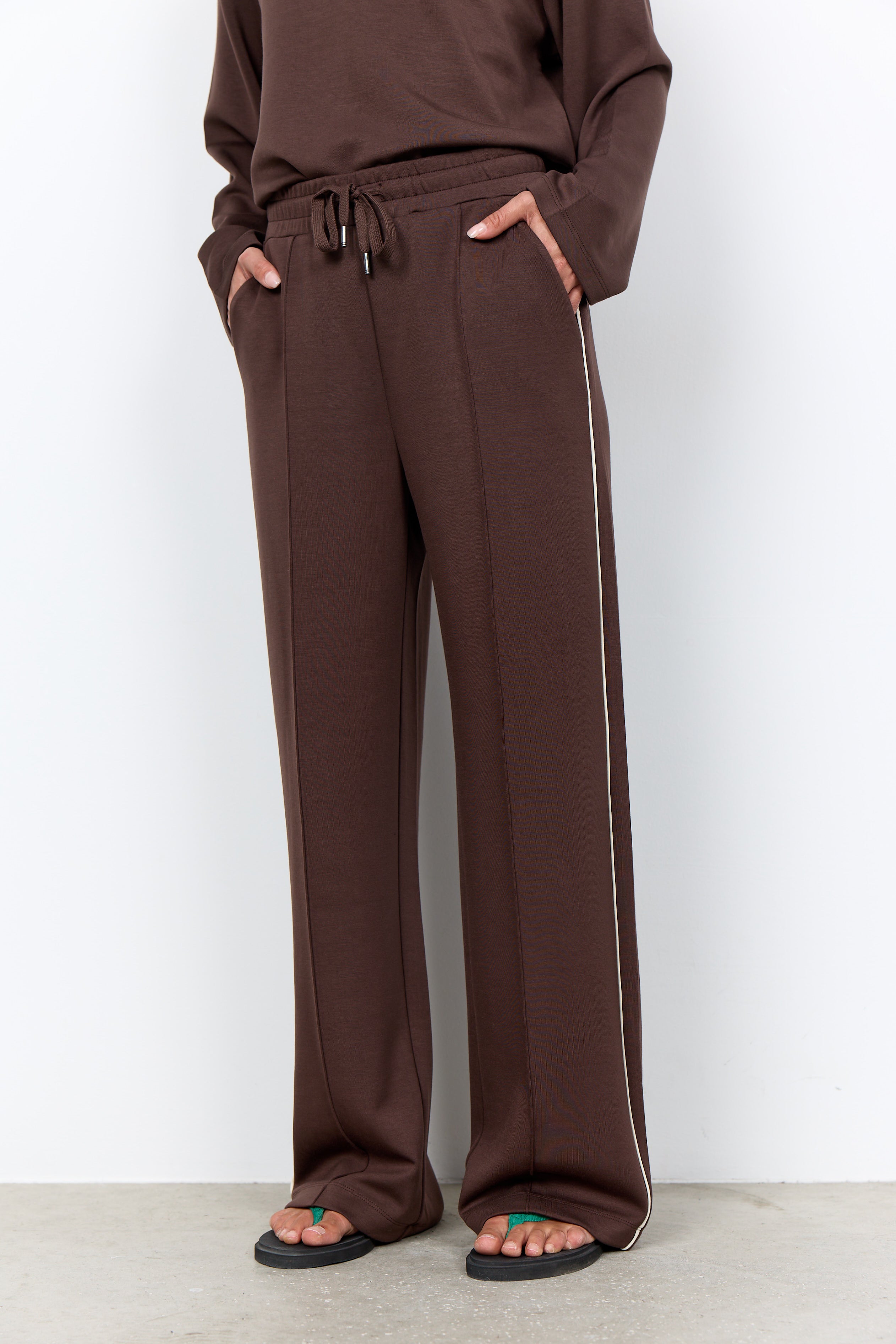 SoyaConcept Banu 388 Buks Galon Brun